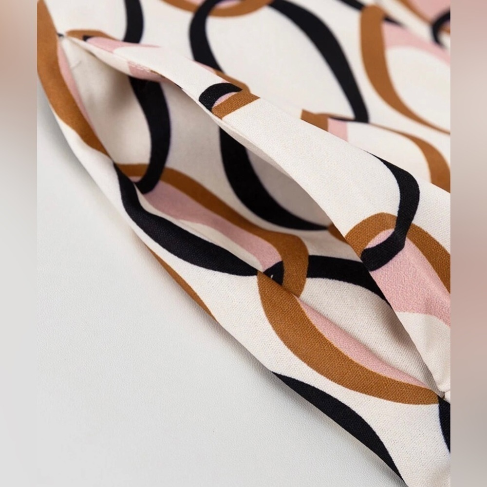 Elegant Loose Fit Long Sleeve Two-Piece Blouse & Trouser Pants Cord Set - Picture 16 of 16